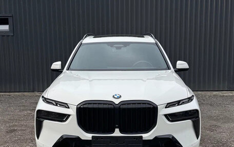 BMW X7, 2024 год, 13 930 000 рублей, 2 фотография