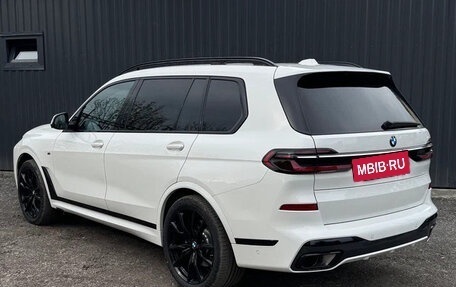 BMW X7, 2024 год, 13 930 000 рублей, 3 фотография