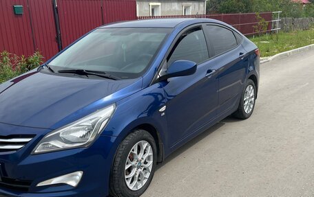 Hyundai Solaris II рестайлинг, 2015 год, 950 000 рублей, 6 фотография
