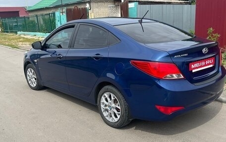 Hyundai Solaris II рестайлинг, 2015 год, 950 000 рублей, 9 фотография