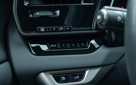 Lexus RX IV рестайлинг, 2023 год, 7 900 000 рублей, 11 фотография