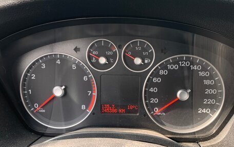 Ford Focus II рестайлинг, 2007 год, 410 000 рублей, 15 фотография