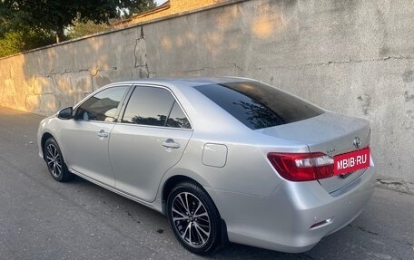 Toyota Camry, 2014 год, 1 560 000 рублей, 4 фотография
