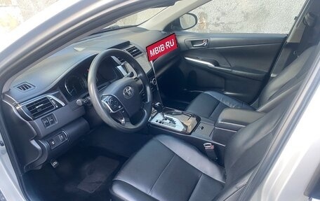 Toyota Camry, 2014 год, 1 560 000 рублей, 5 фотография