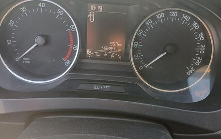 Skoda Rapid I, 2017 год, 680 000 рублей, 4 фотография