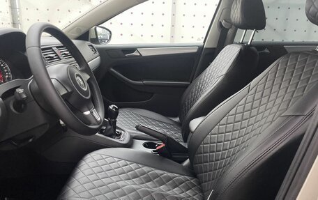 Volkswagen Jetta VI, 2013 год, 820 000 рублей, 11 фотография