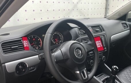 Volkswagen Jetta VI, 2013 год, 820 000 рублей, 15 фотография