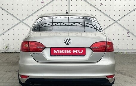 Volkswagen Jetta VI, 2013 год, 820 000 рублей, 6 фотография