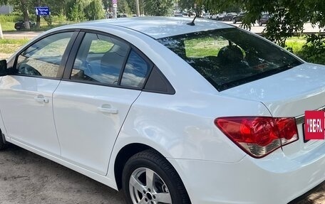 Chevrolet Cruze II, 2011 год, 680 000 рублей, 4 фотография