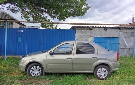 Renault Logan I, 2012 год, 550 000 рублей, 3 фотография