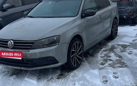 Volkswagen Jetta VI, 2015 год, 1 000 000 рублей, 7 фотография