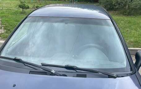 Mitsubishi Carisma I, 2001 год, 250 000 рублей, 4 фотография