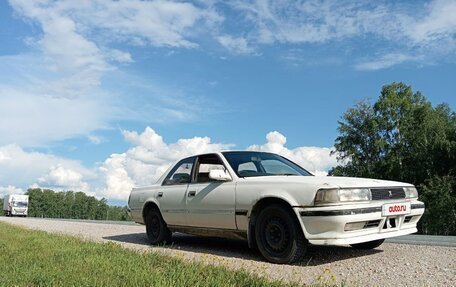 Toyota Cresta, 1990 год, 250 000 рублей, 2 фотография