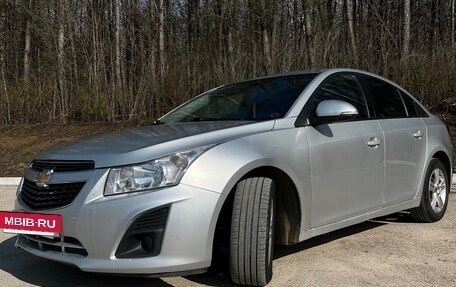 Chevrolet Cruze II, 2014 год, 730 000 рублей, 9 фотография