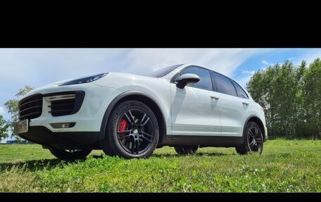Porsche Cayenne III, 2014 год, 3 200 000 рублей, 2 фотография