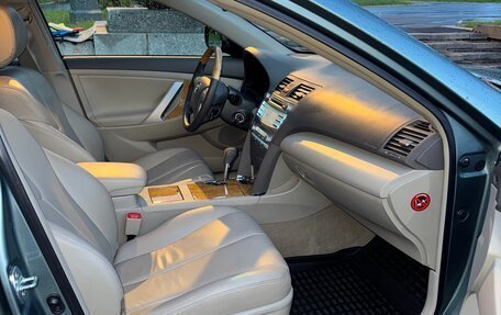 Toyota Camry, 2007 год, 2 990 000 рублей, 15 фотография