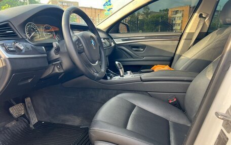 BMW 5 серия, 2015 год, 1 800 000 рублей, 7 фотография