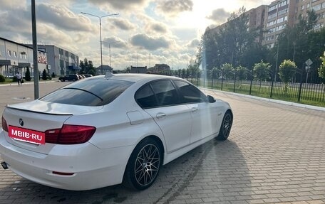 BMW 5 серия, 2015 год, 1 800 000 рублей, 2 фотография