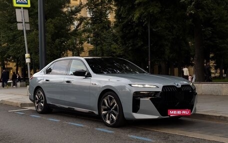 BMW 7 серия, 2023 год, 19 500 000 рублей, 2 фотография