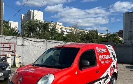Renault Kangoo II рестайлинг, 2013 год, 460 000 рублей, 2 фотография