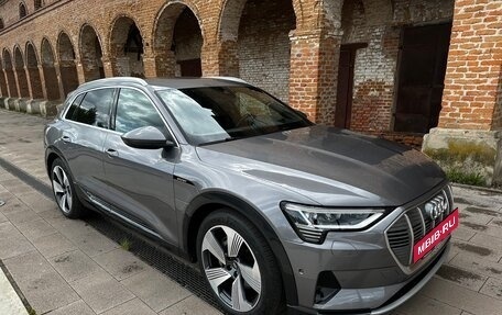 Audi e-tron I, 2019 год, 4 300 000 рублей, 11 фотография