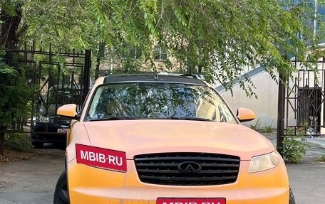 Infiniti FX I, 2004 год, 800 000 рублей, 1 фотография