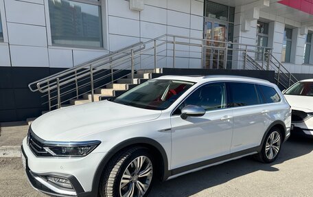 Volkswagen Passat B8 рестайлинг, 2019 год, 3 500 000 рублей, 1 фотография