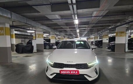 KIA K5, 2022 год, 2 420 000 рублей, 1 фотография