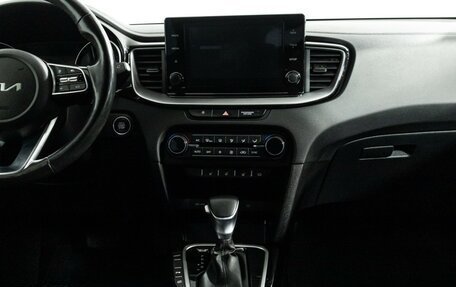 KIA cee'd III, 2021 год, 1 999 585 рублей, 14 фотография
