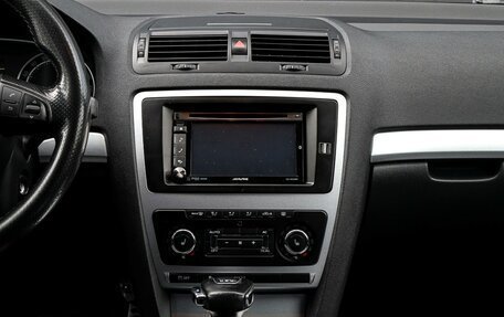 Skoda Octavia RS, 2011 год, 1 050 000 рублей, 13 фотография