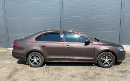 Volkswagen Jetta VI, 2015 год, 989 000 рублей, 3 фотография