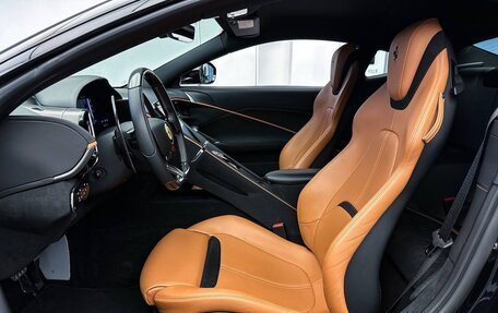 Ferrari Roma, 2021 год, 23 900 000 рублей, 12 фотография