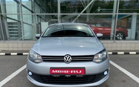 Volkswagen Polo VI (EU Market), 2012 год, 815 000 рублей, 2 фотография