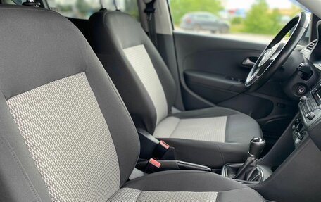 Volkswagen Polo VI (EU Market), 2012 год, 815 000 рублей, 9 фотография