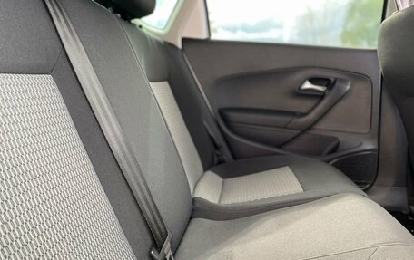 Volkswagen Polo VI (EU Market), 2012 год, 815 000 рублей, 11 фотография