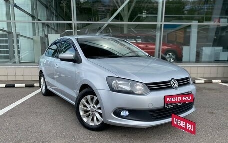 Volkswagen Polo VI (EU Market), 2012 год, 815 000 рублей, 3 фотография
