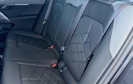 BMW 5 серия, 2025 год, 8 980 000 рублей, 27 фотография