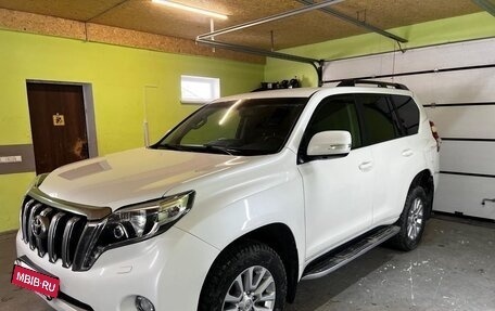 Toyota Land Cruiser Prado 150 рестайлинг 2, 2016 год, 4 700 000 рублей, 3 фотография