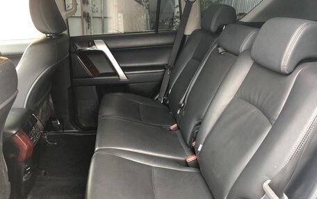 Toyota Land Cruiser Prado 150 рестайлинг 2, 2016 год, 4 700 000 рублей, 8 фотография