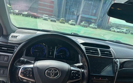 Toyota Camry, 2017 год, 2 500 000 рублей, 9 фотография