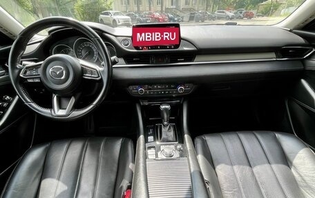Mazda 6, 2018 год, 2 340 000 рублей, 18 фотография