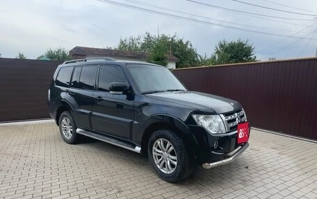 Mitsubishi Pajero IV, 2013 год, 2 350 000 рублей, 3 фотография