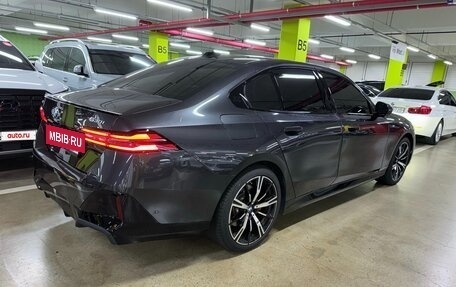 BMW 5 серия, 2025 год, 8 980 000 рублей, 3 фотография