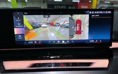 BMW 5 серия, 2025 год, 8 980 000 рублей, 13 фотография