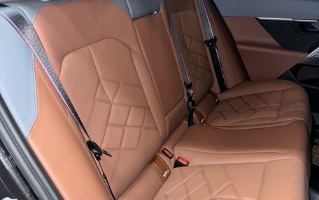 BMW 5 серия, 2025 год, 8 980 000 рублей, 29 фотография
