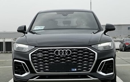 Audi Q5, 2022 год, 3 300 000 рублей, 2 фотография