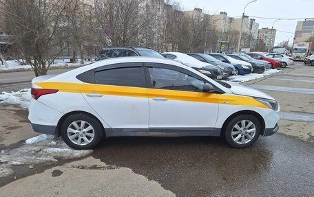 Hyundai Solaris II рестайлинг, 2018 год, 711 000 рублей, 7 фотография