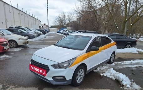 Hyundai Solaris II рестайлинг, 2018 год, 711 000 рублей, 5 фотография