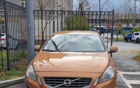Volvo S60 III, 2010 год, 1 025 000 рублей, 3 фотография