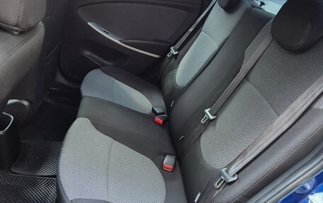 Hyundai Solaris II рестайлинг, 2013 год, 850 000 рублей, 7 фотография